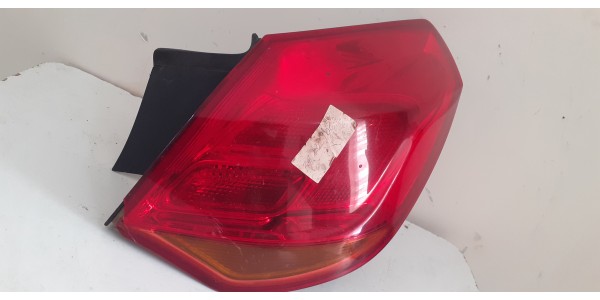 OPEL ASTRA J HB STOP LAMBASI SAĞ DIŞ (09/15) DUYSUZ